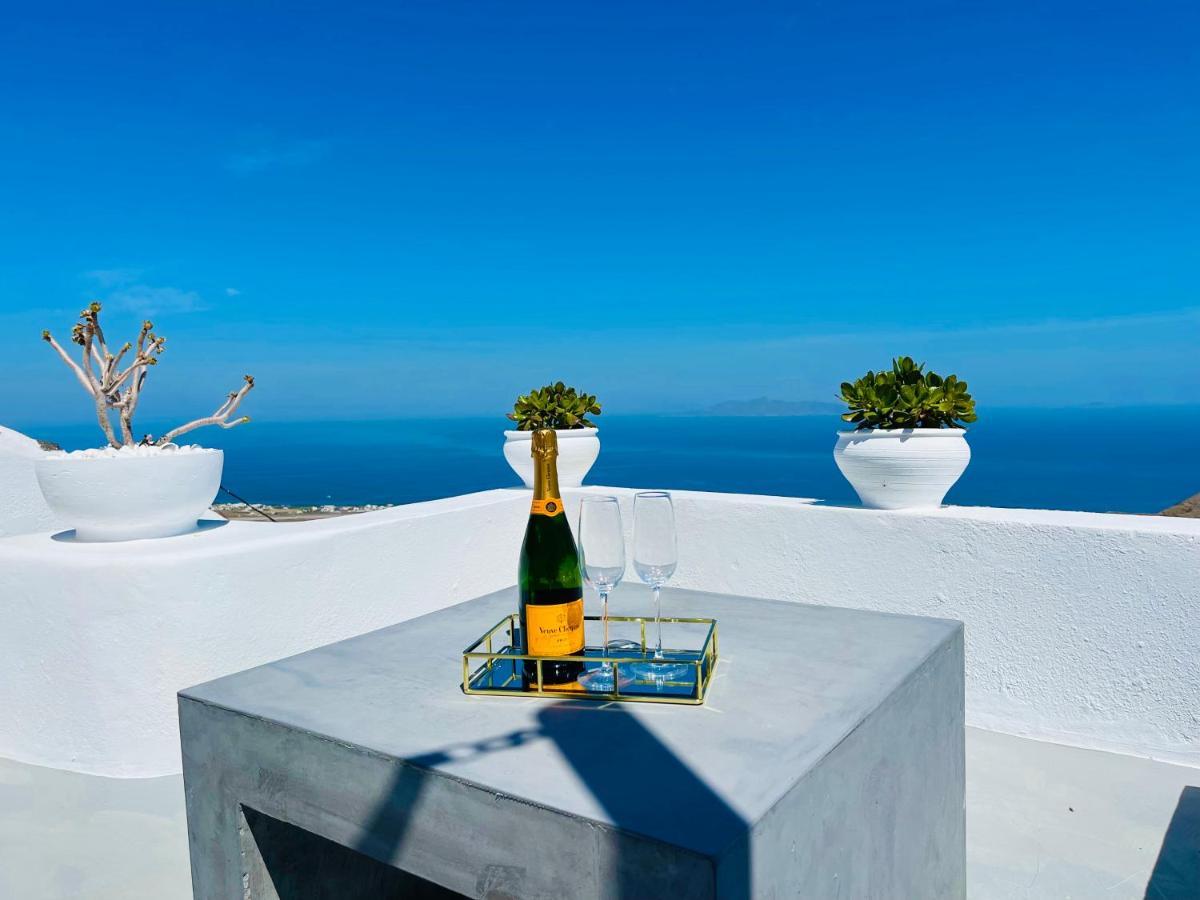 Villa Kastelli88 Santorini Pyrgos المظهر الخارجي الصورة